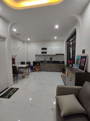 Cần bán nhà HXH p14, Tân Bình, 42m2, 5ty9