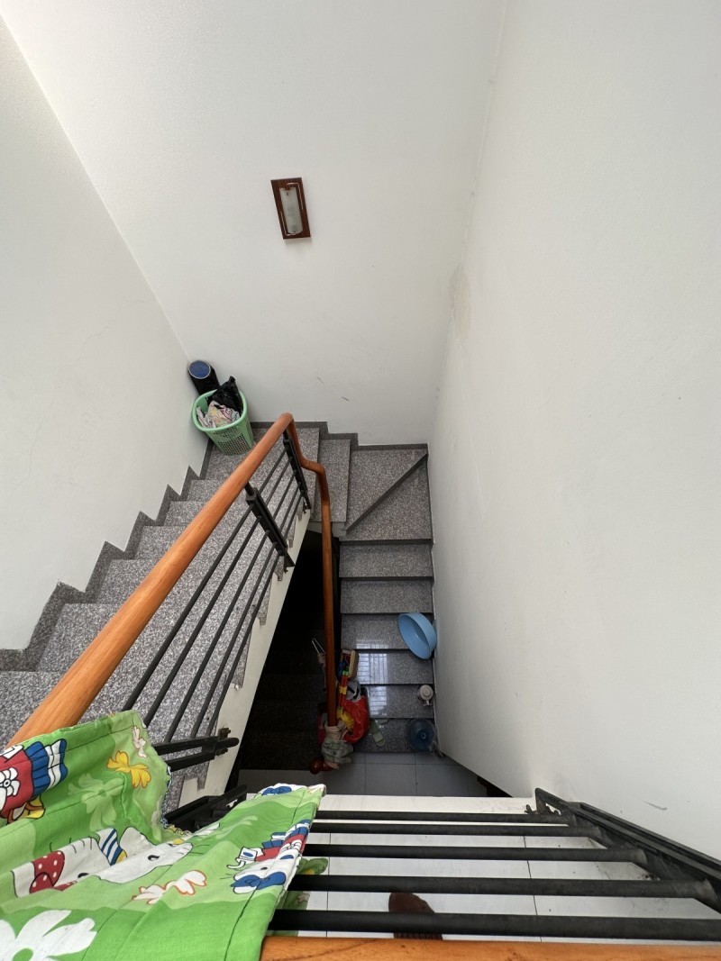 Nhà to giá rẻ Nguyễn Tiểu La, Quận 10, 50m2, 11PN, chỉ 7 tỷ 990