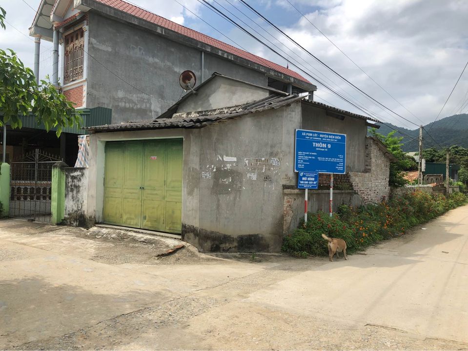 Cần bán mảnh đất ngã tư thôn 9 xã Pom Lót, huyện Điện Biên