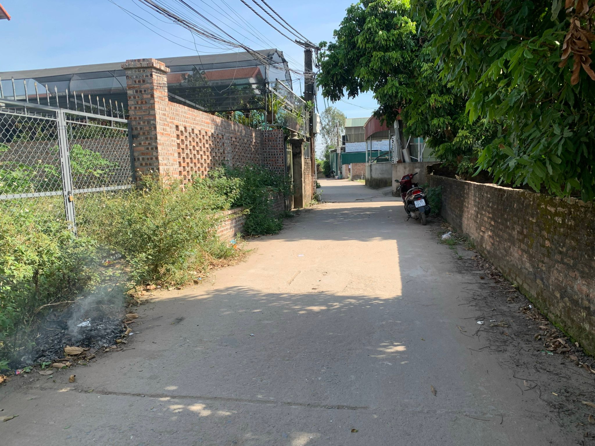 Không sử dụng đến cần bán gấp 200m2 đất tại tổ 4 phường Cự Khối, Long Biên