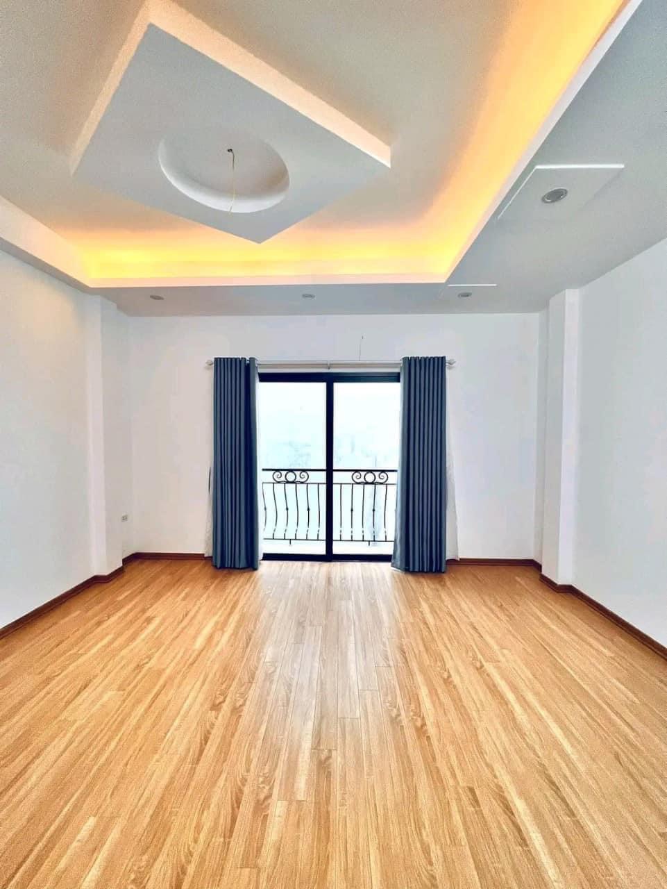 Mặt phố Lô Góc - Xã Đàn Kinh doanh mọi loại hình, doanh thu đỉnh, Gía nhỉnh 16 tỷ