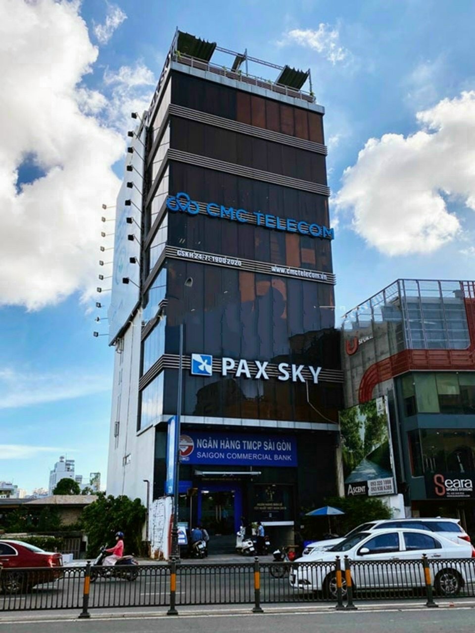 Giảm 50 tỷ! Tòa nhà văn phòng mặt tiền Đồng Khởi nối dài. DT: 15,6x29m hầm + 13 lầu. Giá 480 tỷ TL