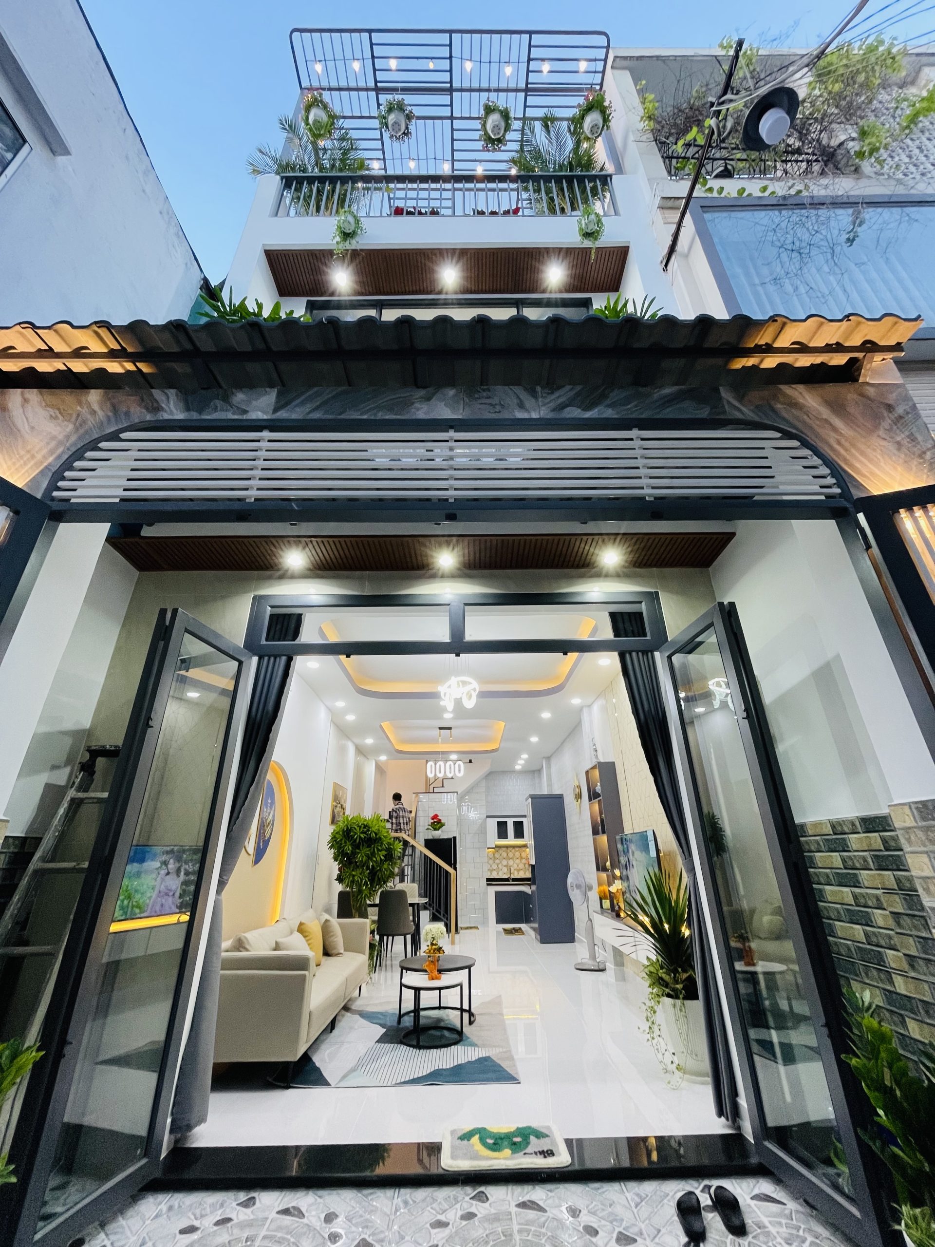 Bán nhà phố sau căn mặt tiền đường số 1 phường 16 Gò Vấp