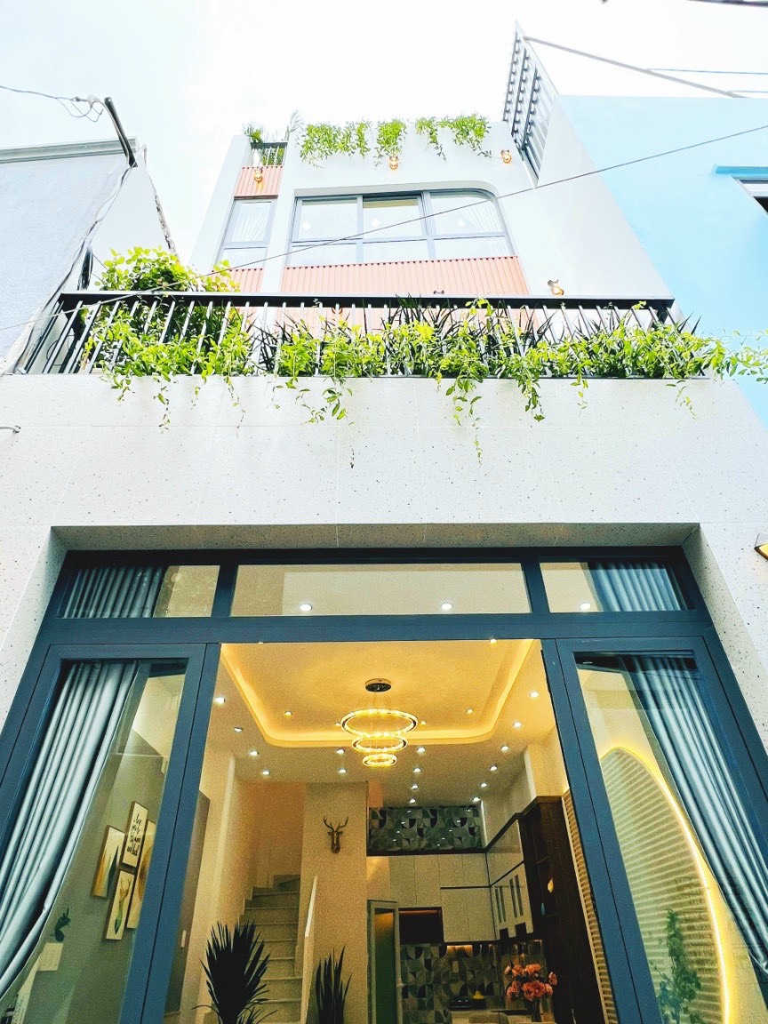 Bán nhà phố đẹp Đường số 8, Phường 11, Quận Gò vấp, Hồ Chí Minh