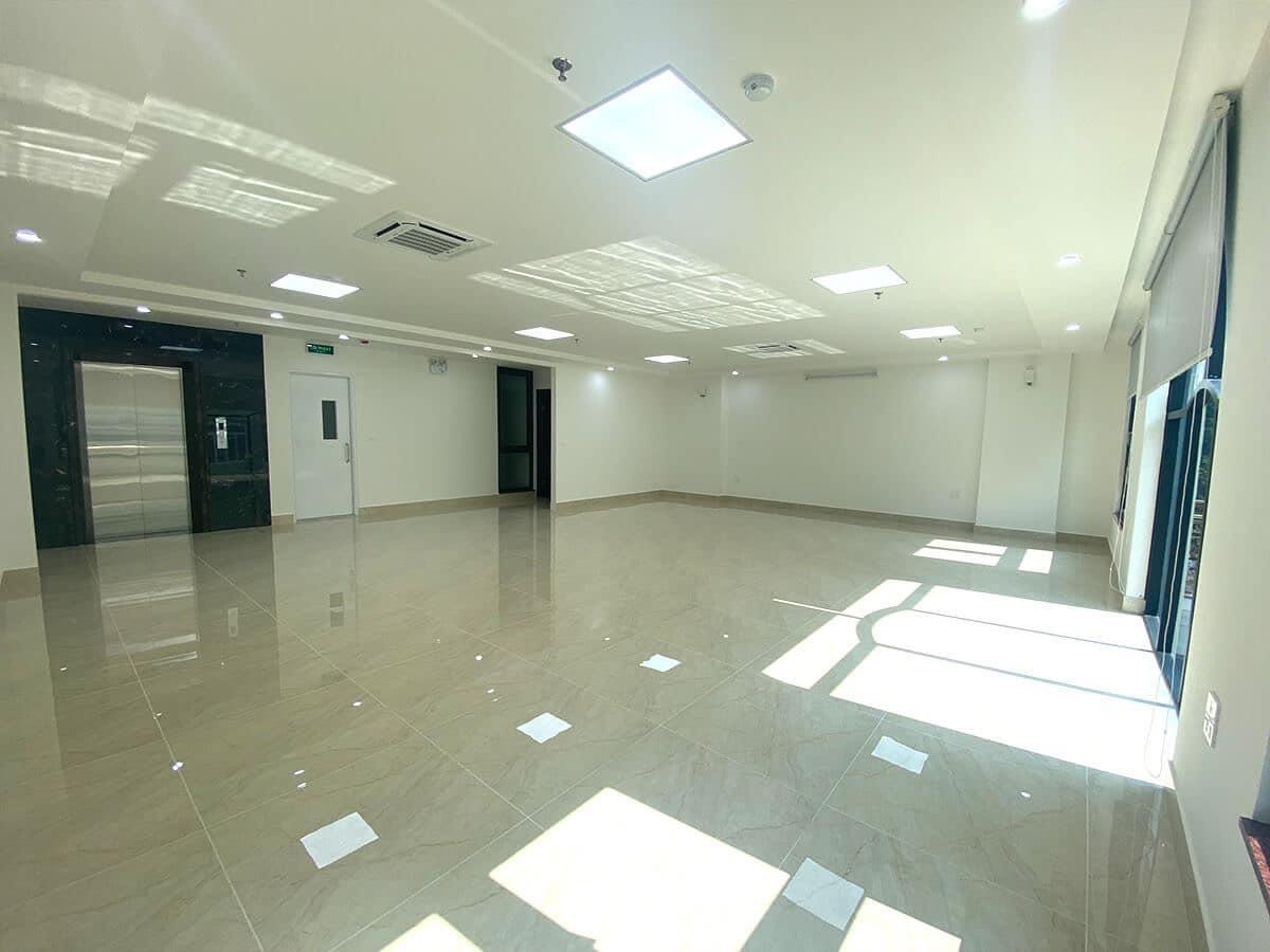 TOÀ VĂN PHÒNG 7 TẦNG XÂY MỚI KHU VIP YÊN HOÀ, LÃO THÀNH CÁCH MẠNG - DT 113m2 - MT10.3m