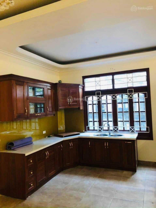 Bán căn nhà ngõ 9 Đặng Thai Mai - lô góc - Quận Tây Hồ - diện tích 70m2