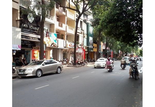 Bán gấp góc 2 MT Nguyễn Thái Bình - 7x20m, 4 tầng, HĐT 230tr/th - giá 68 tỷ TL.