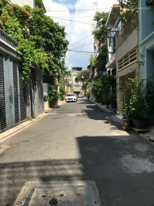 Bán gấp tòa nhà Nguyễn Trãi, P. NCT, Quận 1. DT: 14x16m khai thác thu nhập 200tr giá 46 tỷ