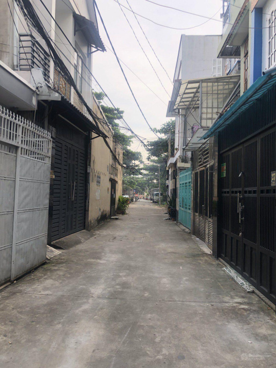 Bán nhà C4(5x18) - đường số 8 - Hiệp Bình Chánh - Thủ Đức - hẻm xe hơi Ngộp/ siêu rẻ. chỉ 5.8 tỷ