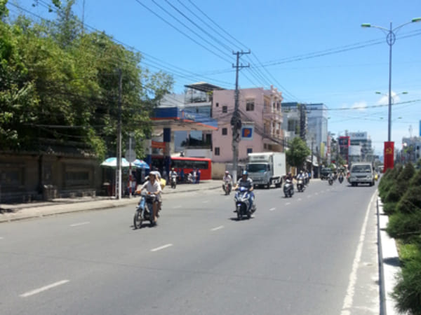 Ban-nha-mat-tien-23-10-Nha-Trang-2