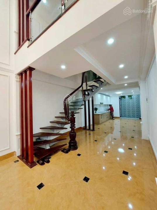 Bán nhà vip phố Vũ Tông Phan, Thanh Xuân, gara ô tô - kinh doanh - mặt ngõ, giá chỉ 11 tỷ