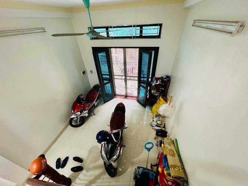 Bán nhanh nhà ngõ 355 Xuân Đỉnh. Oto đỗ cửa. Diện tích : 40m