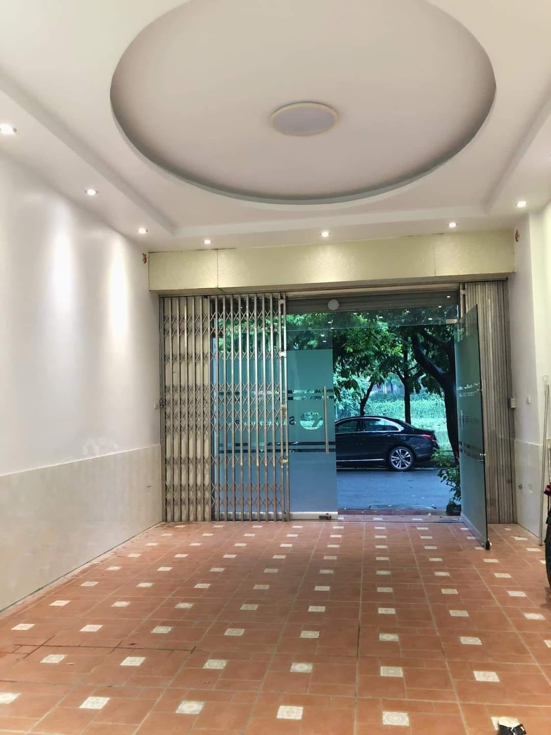 CHO THUÊ LÀM VP KHU BIỆT THỰ LIỀN KỀ MỖ LAO - HÀ ĐÔNG- OTO VÀO NHÀ - 80M2X4T. GIÁ 38TR