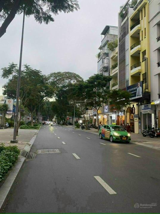 Cần bán gấp mặt tiền kinh doanh sầm uất Hoàng Sa, P. Đa Kao, Quận 1 dt: 4x16m, tn: 850 triệu, 33 tỷ