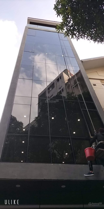 Chính chủ bán tòa nhà văn phòng 7tầng thang máy - tại phố Duy Tân - Cầu Giấy 60m2 giá 17.89 tỷ