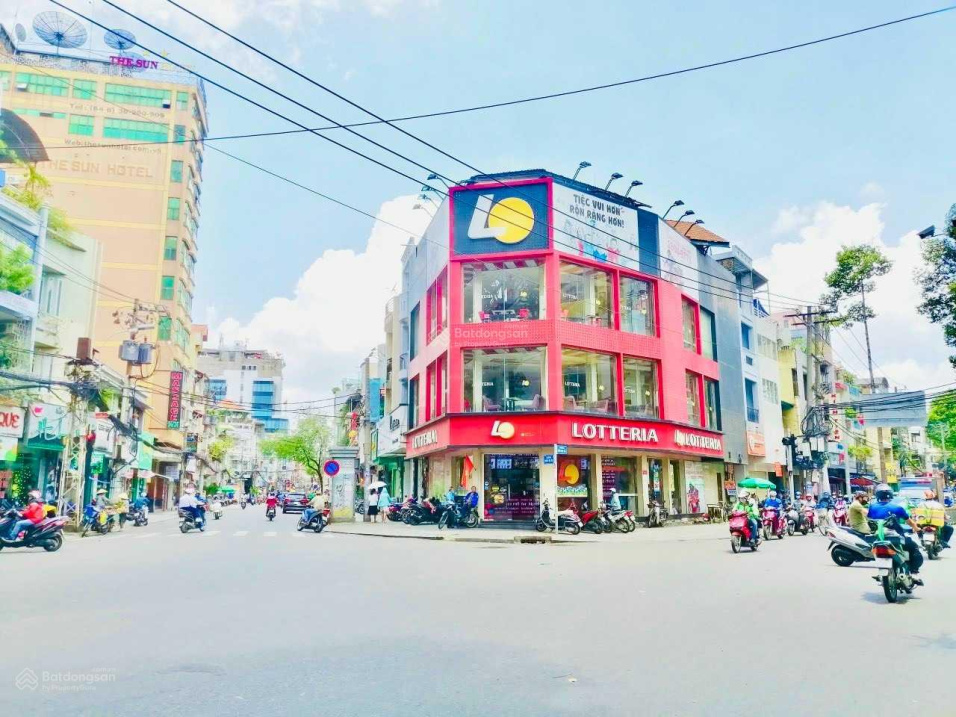 Cơ hội đầu tư! MT Trần Quang Khải Q.1 7.2x18m nở hậu 8m, khuôn đất đẹp, 3 lầu HĐT 120 triệu - 60 tỷ