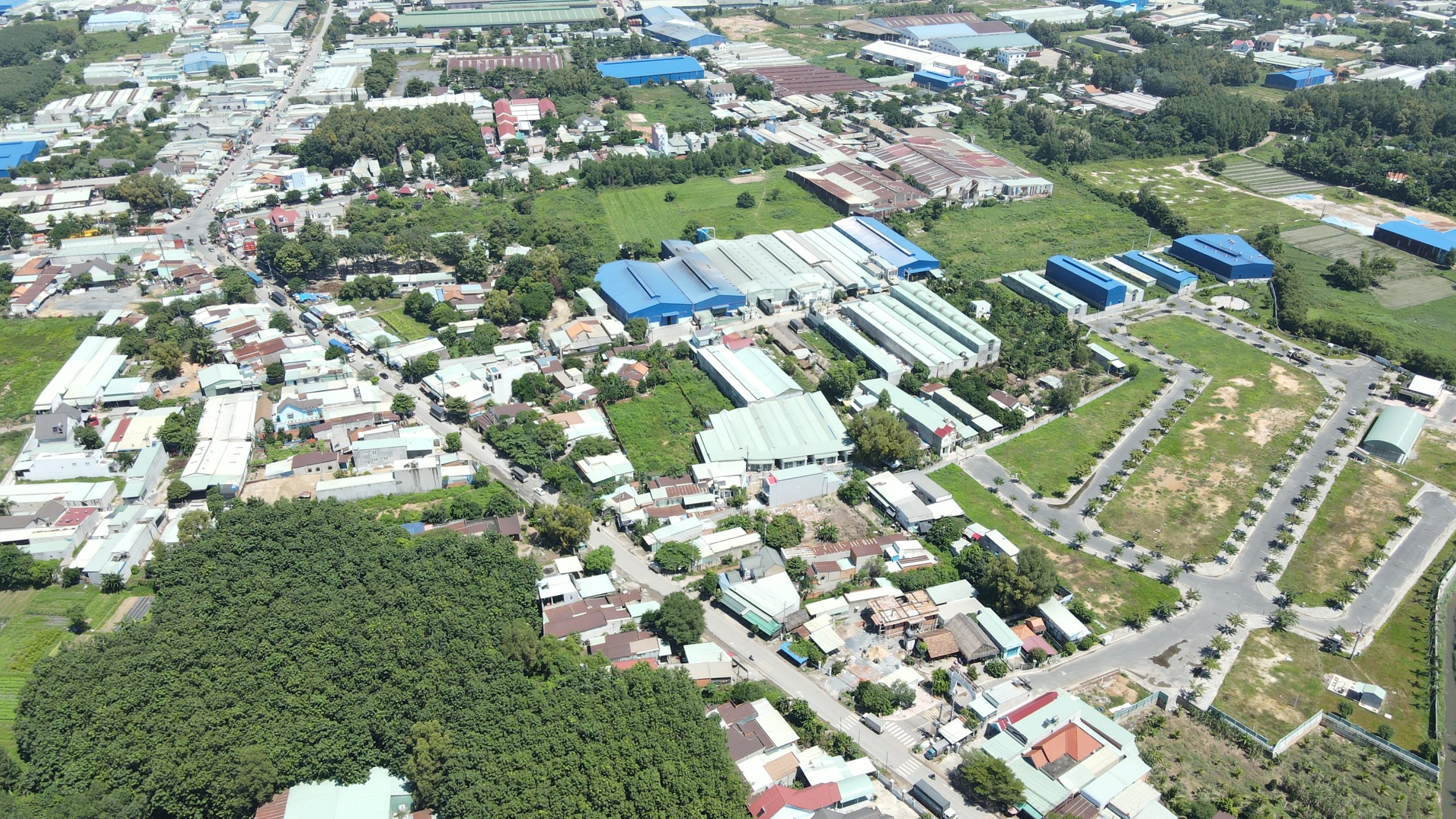 Bán nhà phố ngay chợ Khánh Bình, KCN Nam Tân Uyên giá 2,1 tỷ