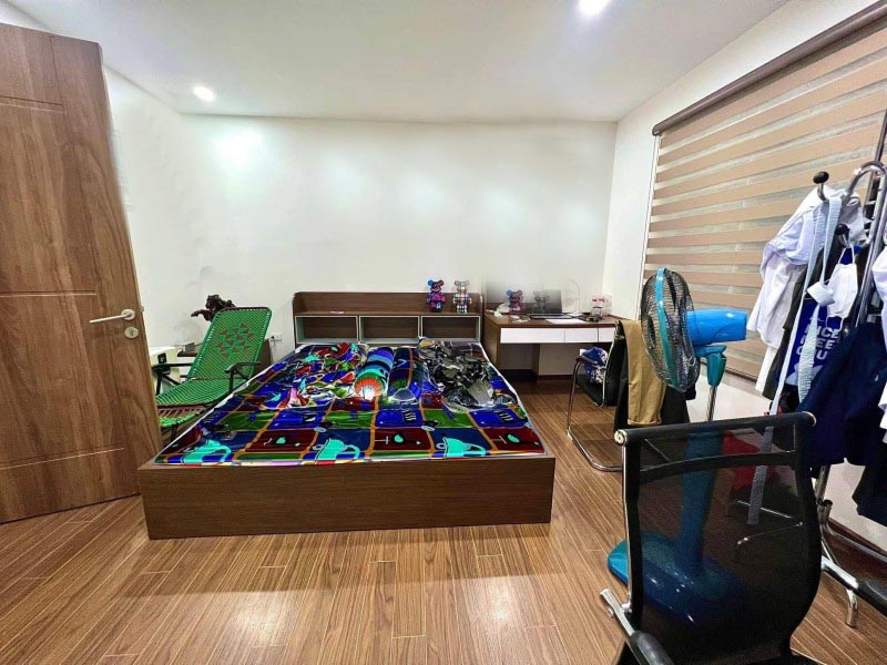 Mặt phố Doãn Kế Thiện, 5 tầng đẹp, kinh doanh đỉnh, 16 tỷ 3