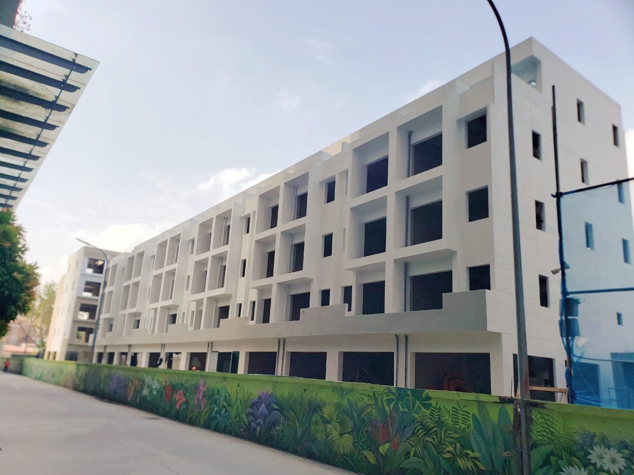 Bán Shophouse mặt đường Vành đai 2.5, Định Công, Hoàng Mai. DT133m2, MT 5.5m