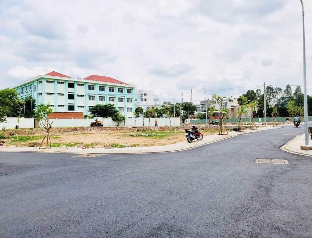 Chính chủ cần bán lô đất đường Hiệp Bình, Hiệp Bình Phước, Thủ Đức, DT 85m2 Giá 1tỷ850, sổ riêng