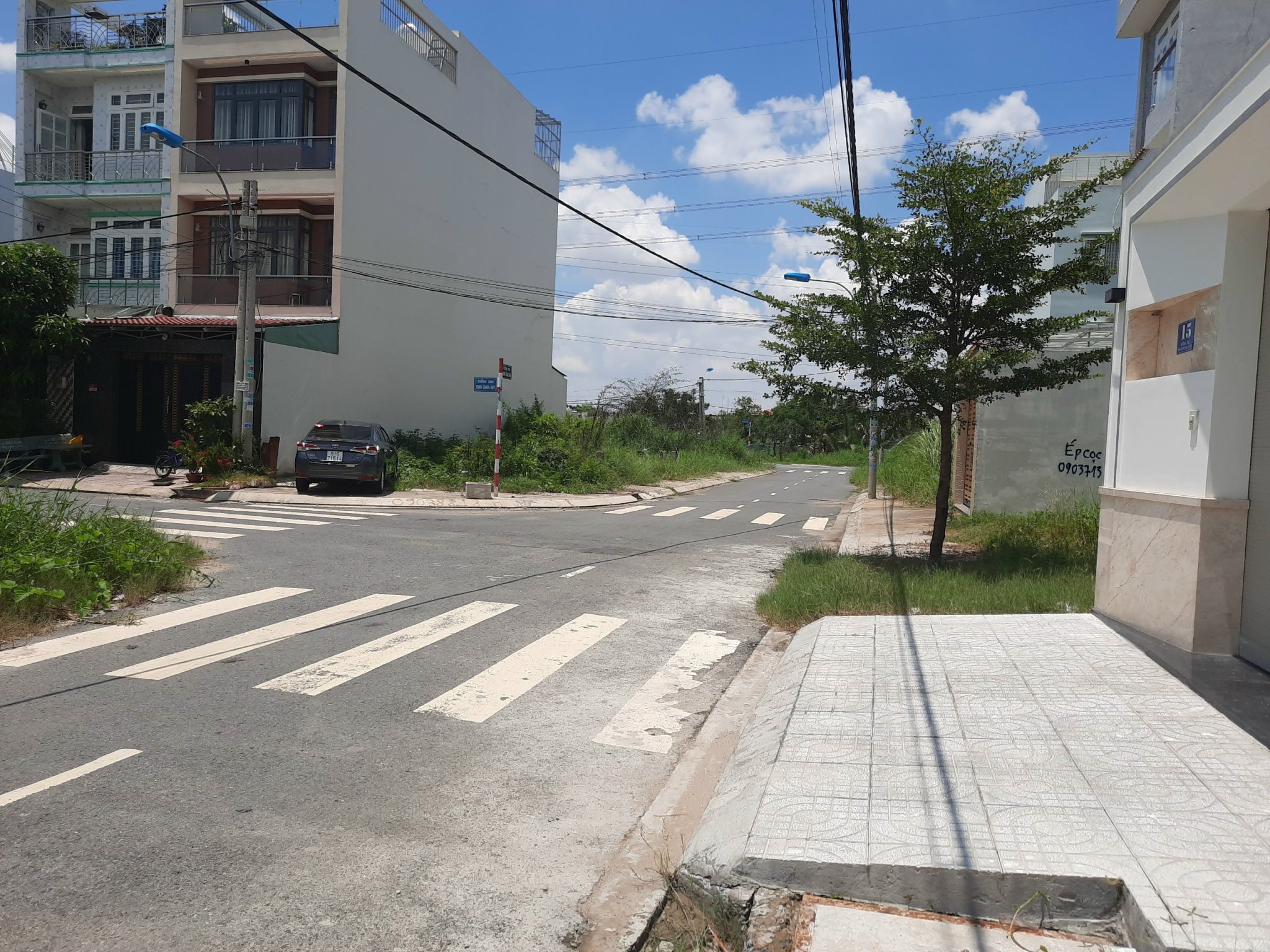 Cần bán gấp đất Lý Phục Man, Quận 7, cạnh trường trung học cơ sơ Nguyễn Hiền, giá 2,1 tỷ