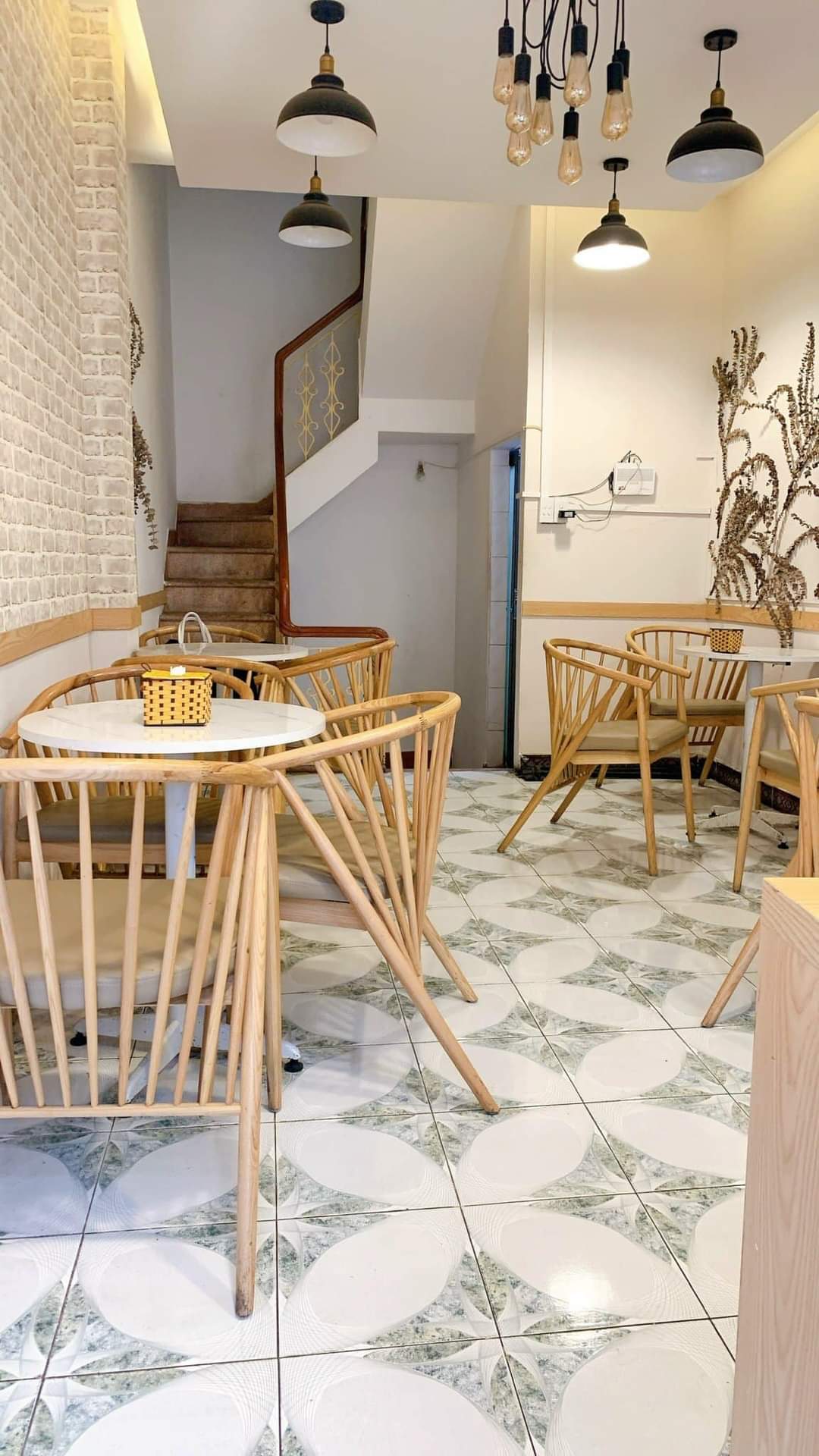 Vị trí mặt phố cực đẹp. Phố chợ vĩnh hồ.