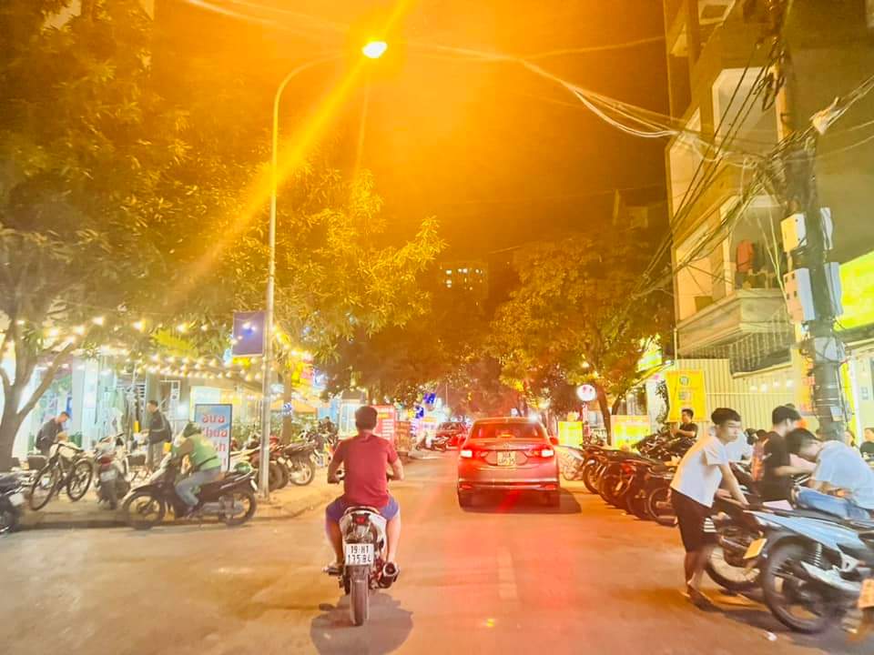 Siêu hiếm nhà mặt phố Lò Đúc trung tâm Quận Hai Bà Trưng Hà Nội Kinh doanh vô đối thang máy sịn sò