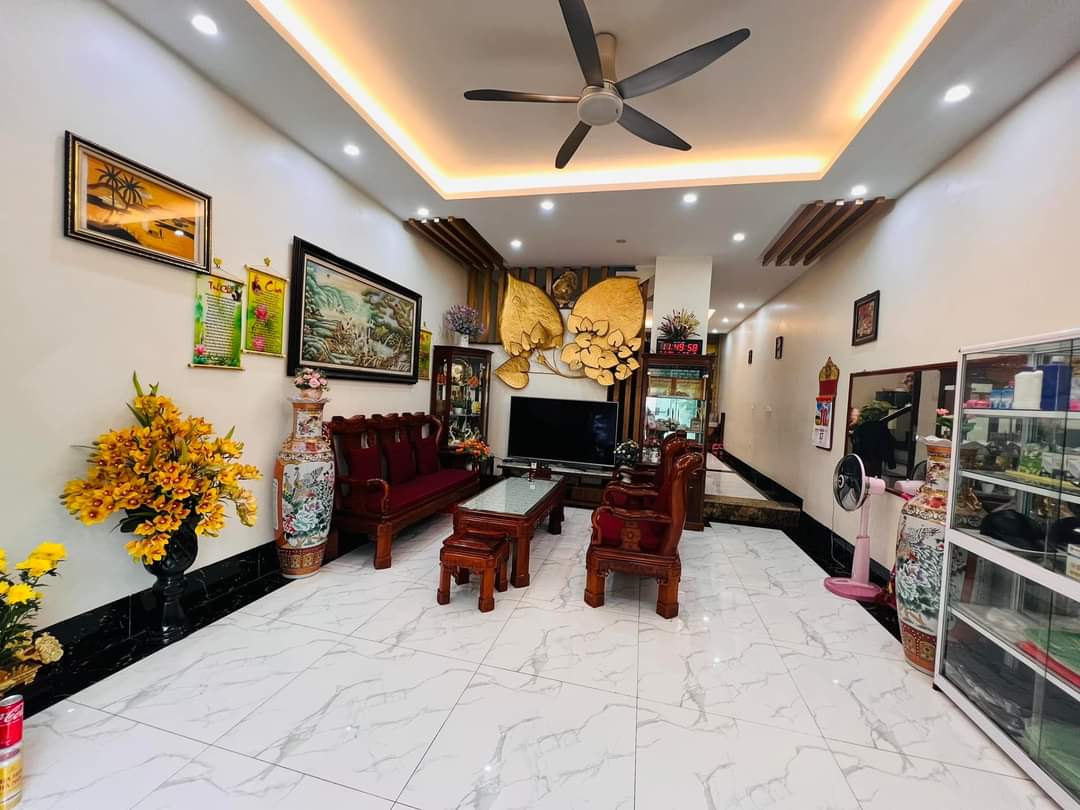 Bán Nhà Liền Kề Thịnh Liệt Hoàng Mai 88m 4tầng 12tỷ Ô Tô Vỉa Hè Kinh Doanh