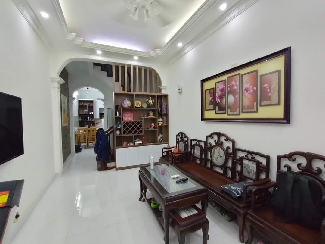 KHU PHÂN LÔ SIÊU ĐỈNH - Ô TÔ QUA NHÀ, VIEW 2 MẶT THOÁNG - DÂN TRÍ CAO