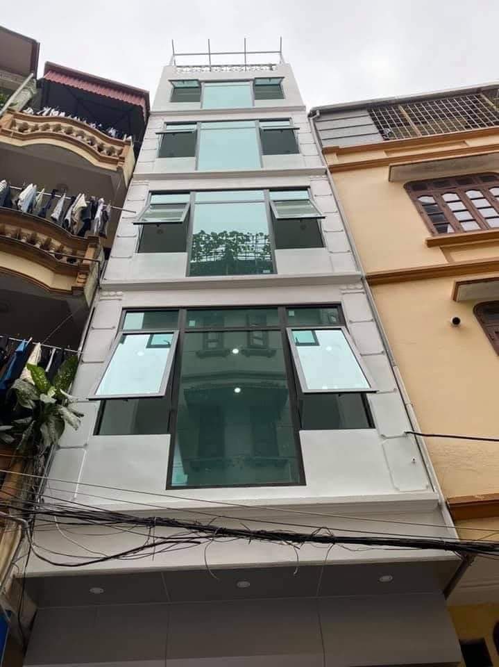 NHÀ CẦU GIẤY, PHÂN LÔ, Ô TÔ TRÁNH, 6 TẦNG THANG MÁY, KINH DOANH