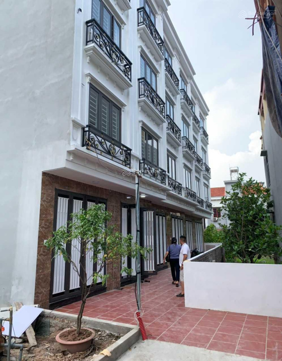 Bán nhà đẹp phân lô chất lượng cao tại Hoài Đức dt 40m,5 tầng,gần ô tô,chỉ 2.9 tỷ