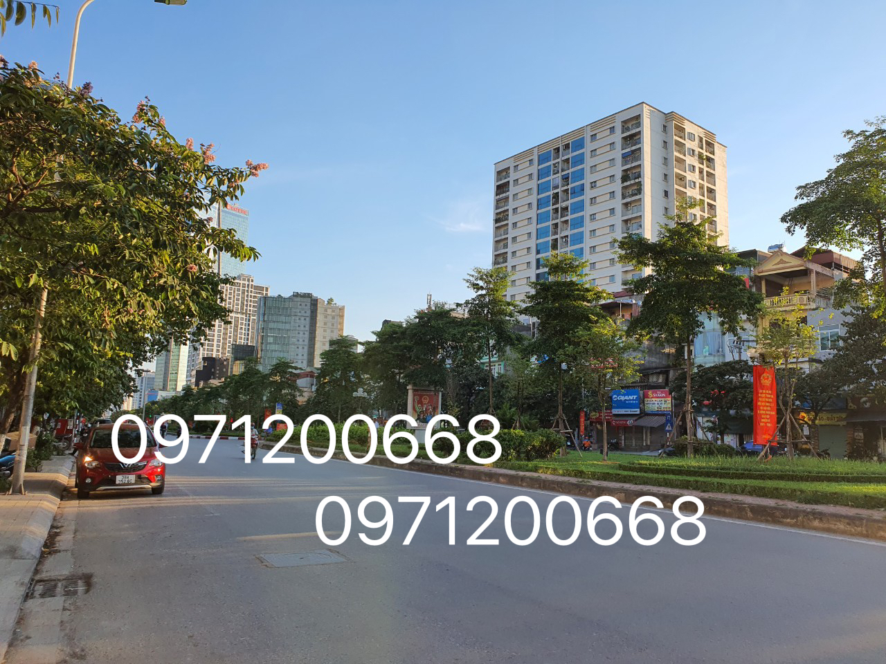 Bán toà nhà mặt phố Văn Cao 100m2 10 tầng, dự kiến doanh thu 300 tr/th giá 96 tỷ