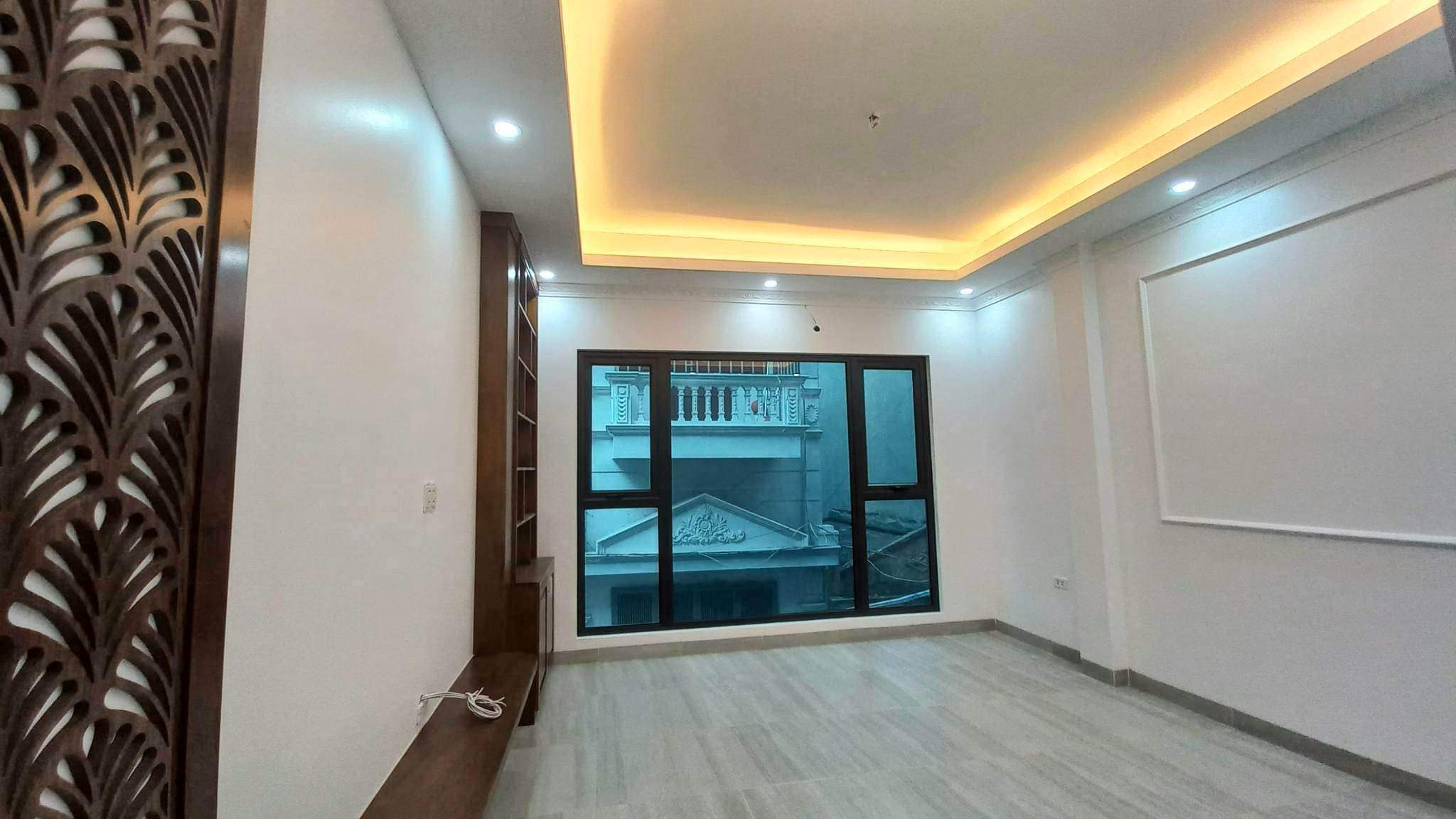 BÁN NHÀ PHAN ĐÌNH GIÓT HÀ ĐÔNG, Ô TÔ TRÁNH, 5 TẦNG, 33M, NHỈNH 3 TỶ,