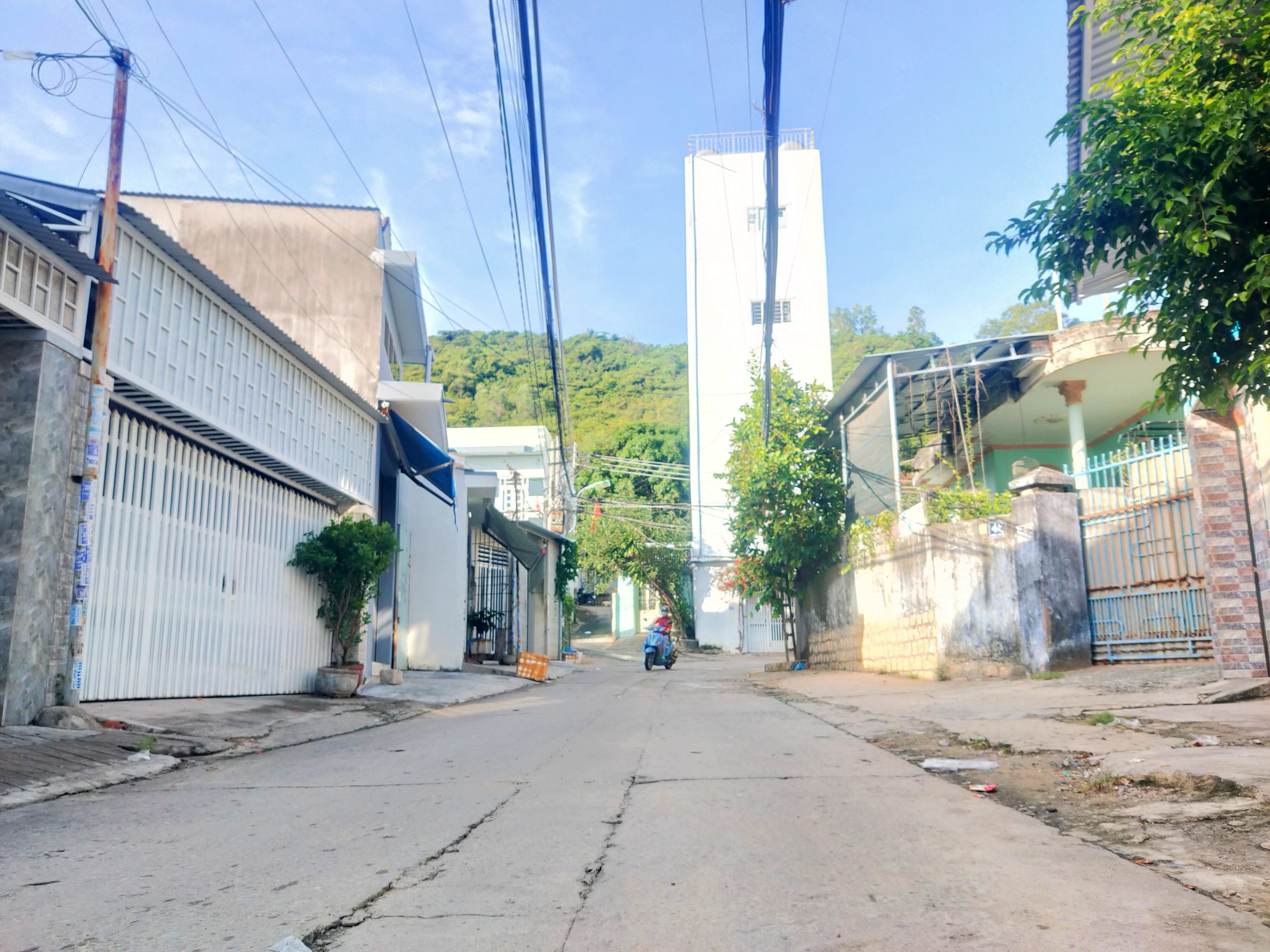 BĐS LÃI VỐN & DÒNG TIỀN Bán NHÀ TRỌ Mặt Tiền Dương Vân Nga, phường Vĩnh Hải, Nha Trang