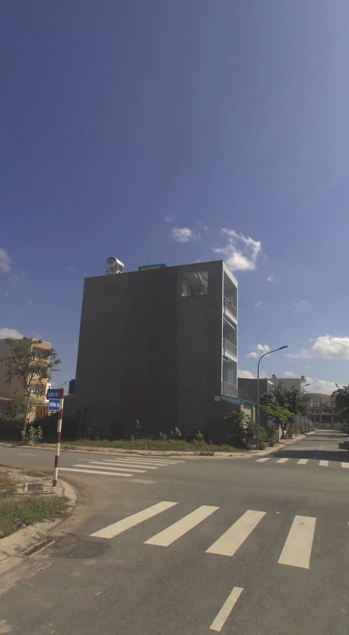 BÁN ĐẤT SỔ HỒNG 4 TỶ290 NỀN 80M2 KĐT AN PHÚ AN KHÁNH QUẬN 2 ĐƯỜNG BÙI TÁ HÁN 18M NGAY NGÃ 5 ĐƯỜNG