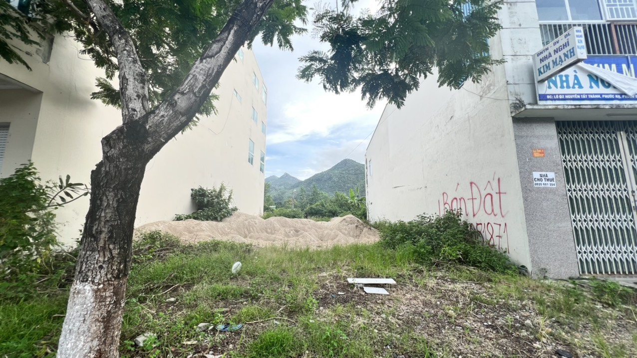 Bán đất TĐC vườn dừa xã Phước Đồng Nha Trang. Mặt tiền đường Nguyễn tất Thành.