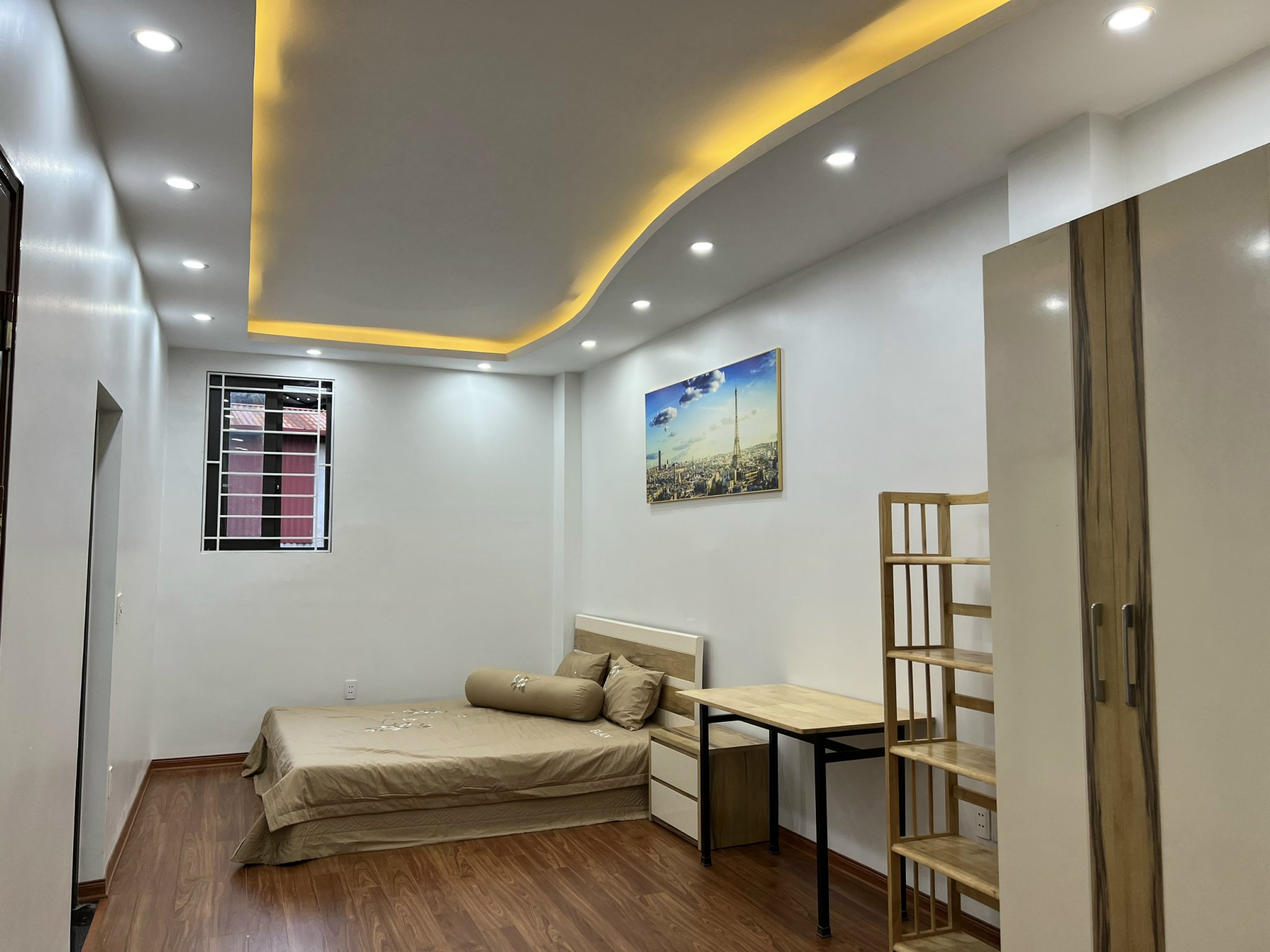 Ngõ Chợ - Khâm Thiên - 4 tầng - Gần phố - Ô tô đỗ gần - Nhà đẹp ở ngay - Chỉ hơn 3