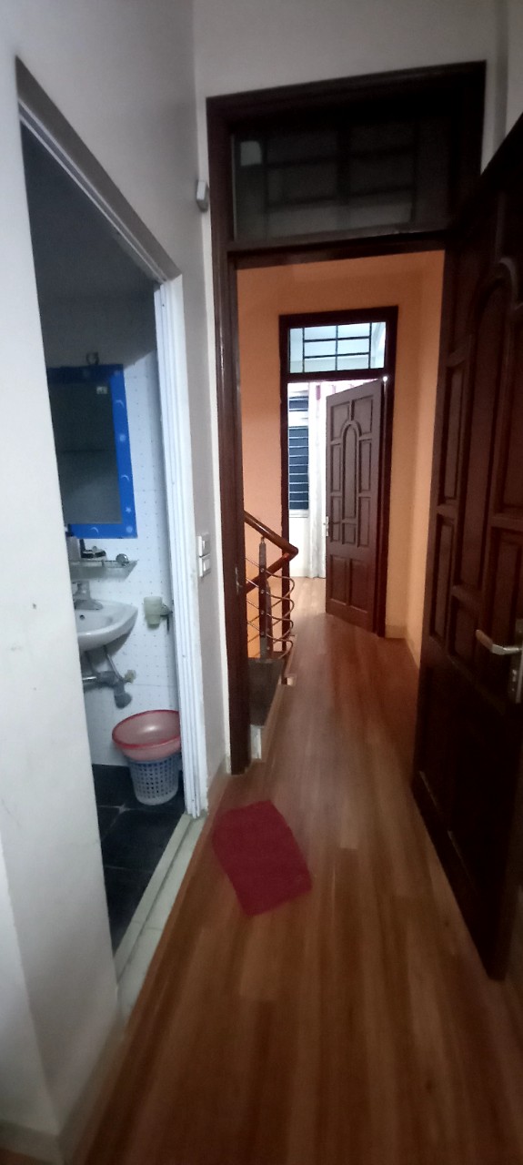 Nhà đẹp đón tết Kim Giang Hoàng Mai 40m2 , 5 tầng 6PN chỉ 4.8 tỷ