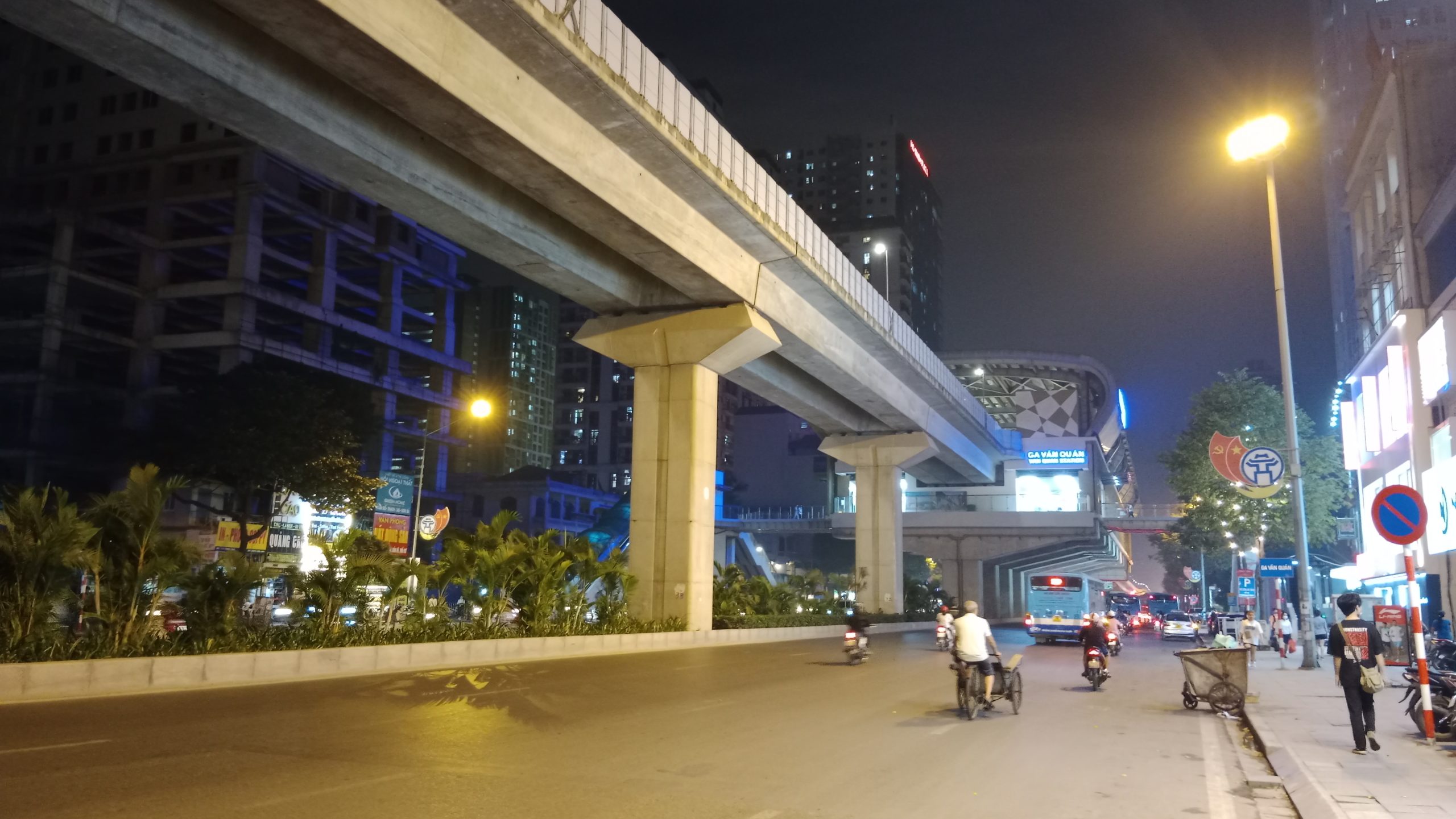 BÁN NHÀ PHÂN LÔ HÀ ĐÔNG, PHỐ TRẦN PHÚ, THANG MÁY, KINH DOANH, 7.x TỶ.