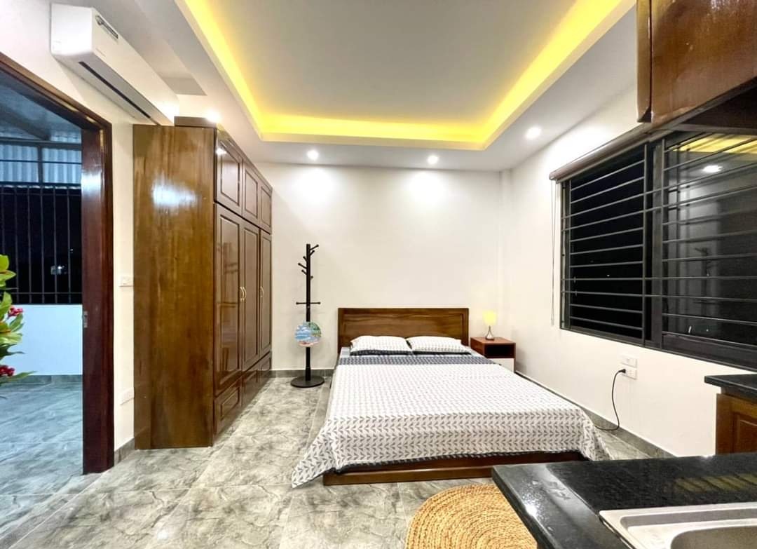 Bán nhà mới đẹp ngõ 68 Cầu Giấy, 42m - 5T giá 6.6 tỷ, gần Quận Uỷ, gần hồ, an sinh đỉnh