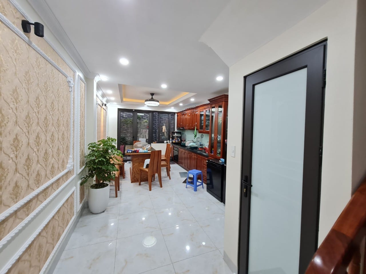 Bán phố Kim Ngưu, Hai Bà Trưng, ô tô đỗ cách 50m, S 46m2 x 5 tầng, giá chỉ 4 tỷ 3