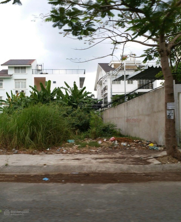 LÀM ĂN THUA LỖ BÁN GẤP LÔ ĐẤT 100m2 ,GIÁ 1tỷ5 -SHR-MT CỬU LONG -QUẬN 10-XDTD-GẦN CHỢ -TRƯỜNG HỌC