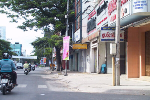 Mua-ban-nha-Phan-Chau-Trinh-Da-Nang