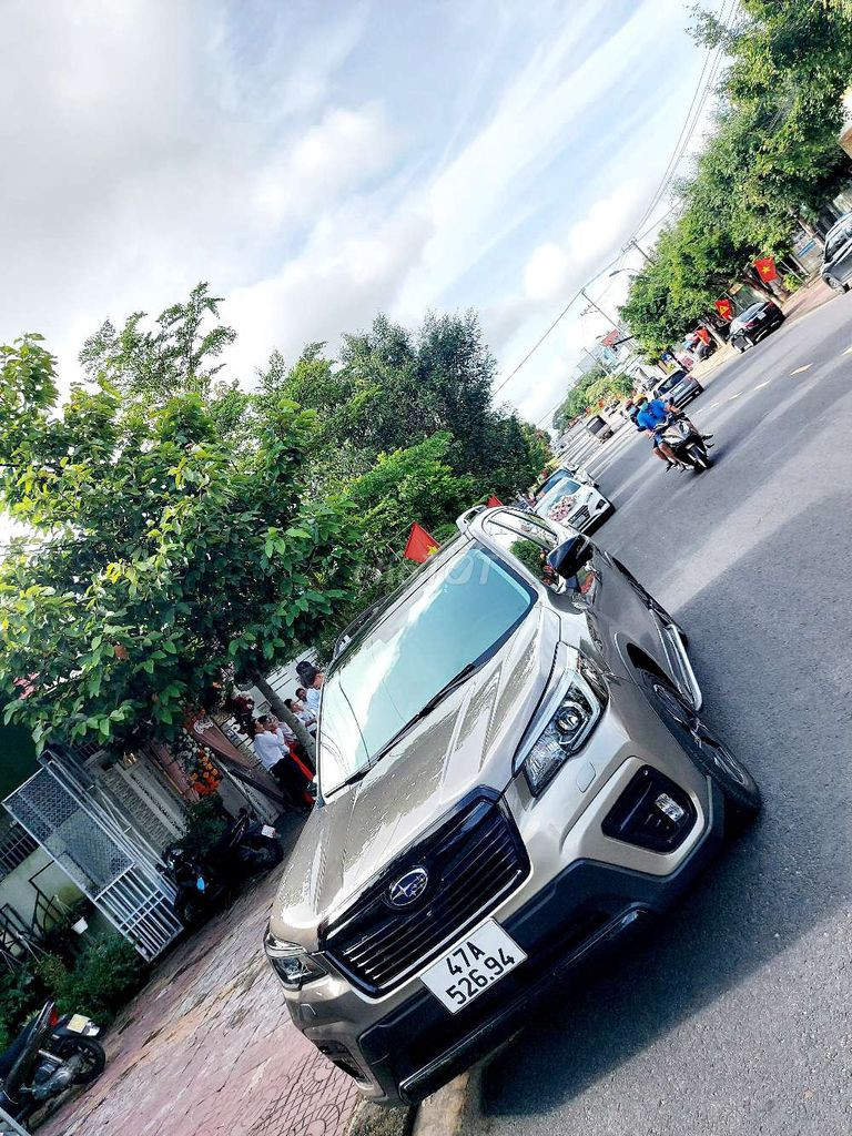 Cần Bán xe Subaru bản cao cấp nhất ở Thành phố Buôn Ma Thuột, Đắk Lắk