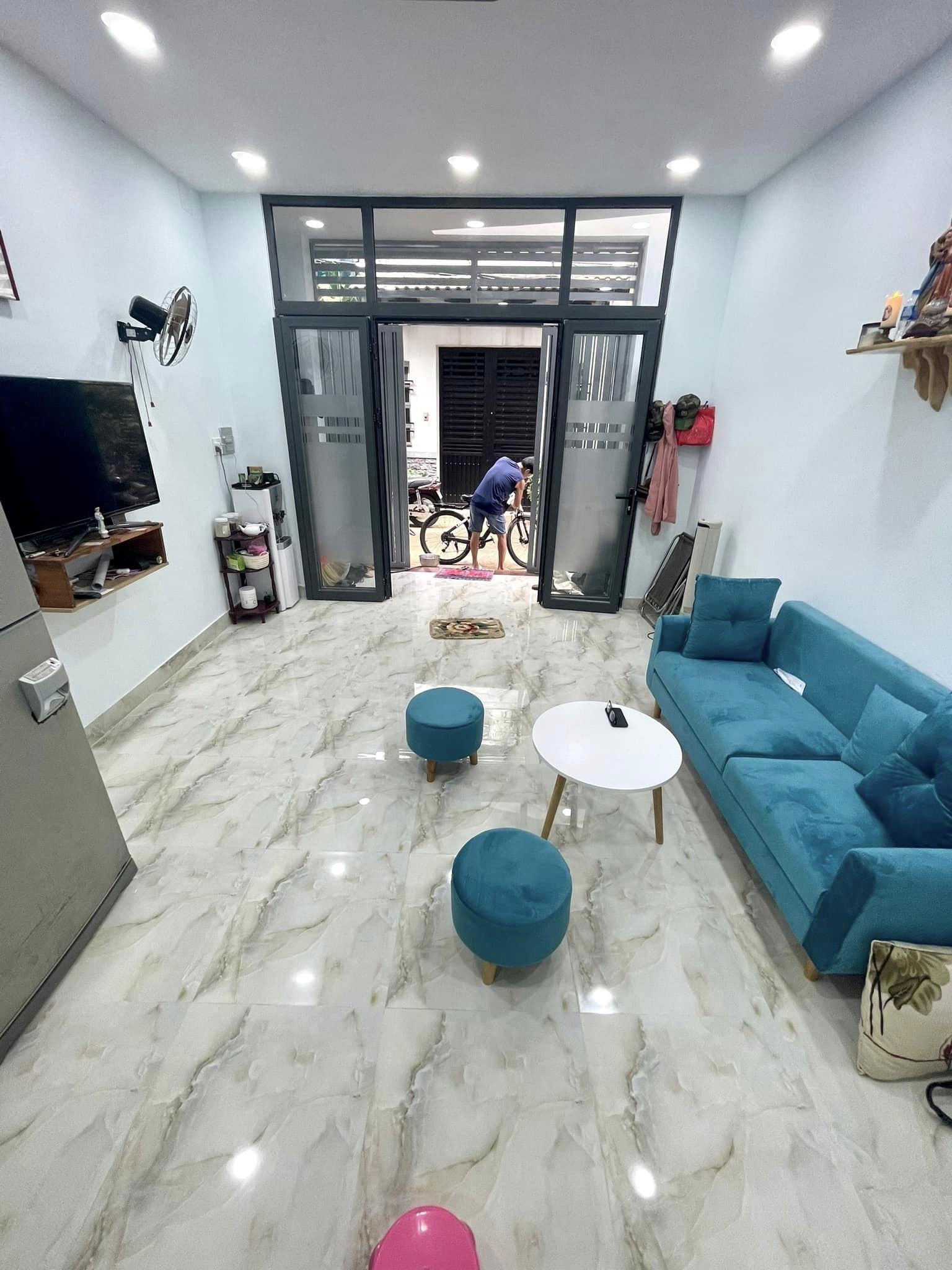 Nhà sát HimLam, Quận 7,DT 40 m2, 2 PN, giá chỉ nhỉnh 4 tỷ