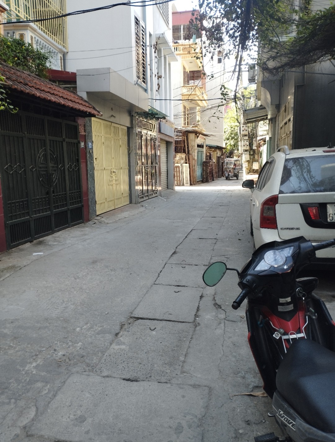 Mảnh đất vàng phố Vũ Tông Phan, ô tô tránh nhau, gần hồ, sổ đẹp, 60m2 x 5m MT, 7.5 tỷ