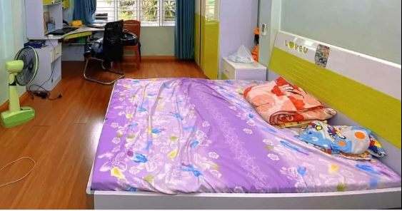 Chỉ 2 tỷ có nhà 4 tầng phố Trần Khát Chân, q.Hai Bà Trưng. Dt 80m2