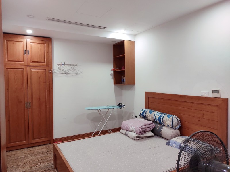 Chỉ 3 tỷ 55 có nhà đẹp 4 tầng, DT 47m² phố Trần Quốc Vượng.