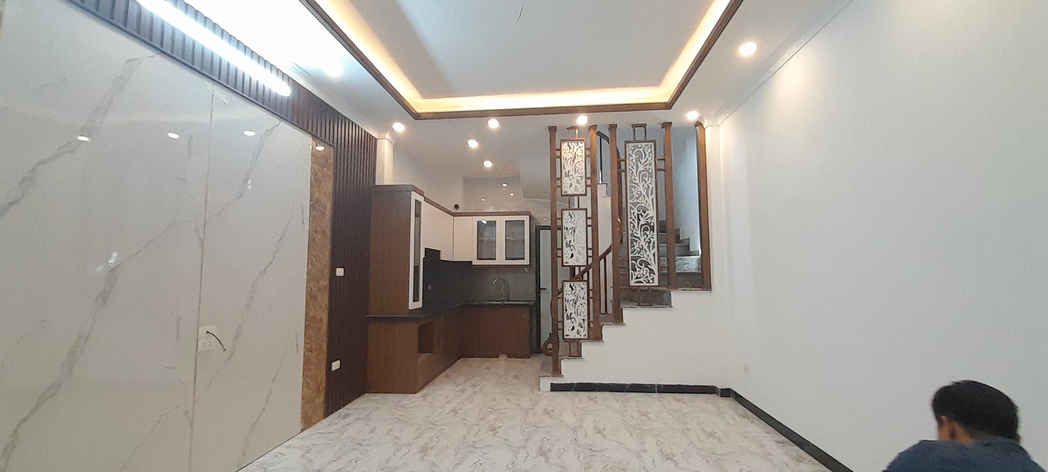 Bán nhà mới cứng phố Trương Định, 35m2 x 5 tầng, MT 3.2m. Giá chỉ 3 tỷ 6