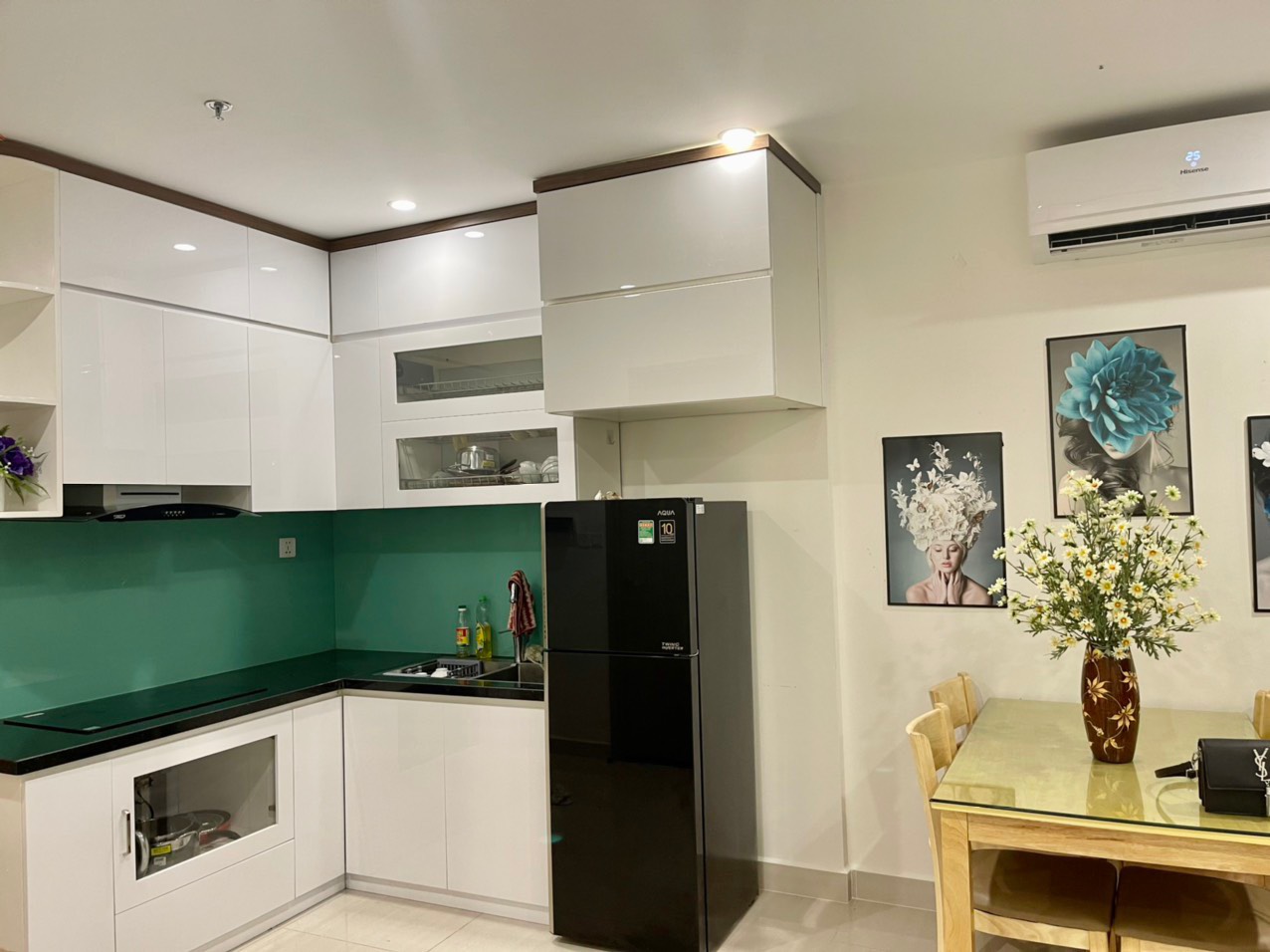 76m2